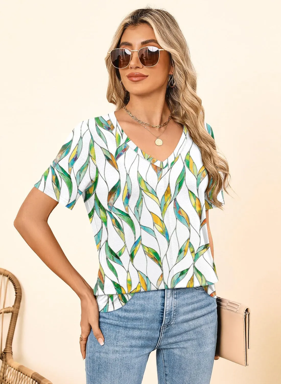 MIHOLL Womens T Shirts V Neck Short Sleeve 2025 Summer Tops Casual Loose T-Shirt